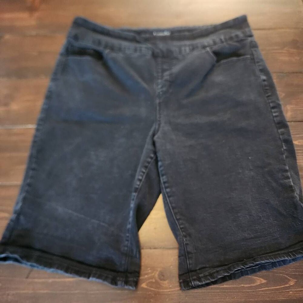 Terra & Sky Black Bermuda Pull On Style Denim Jeans Size 1X ( 16W-18W)